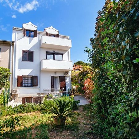 Apartment Nives In The City Center - Free Parking Split Exterior foto