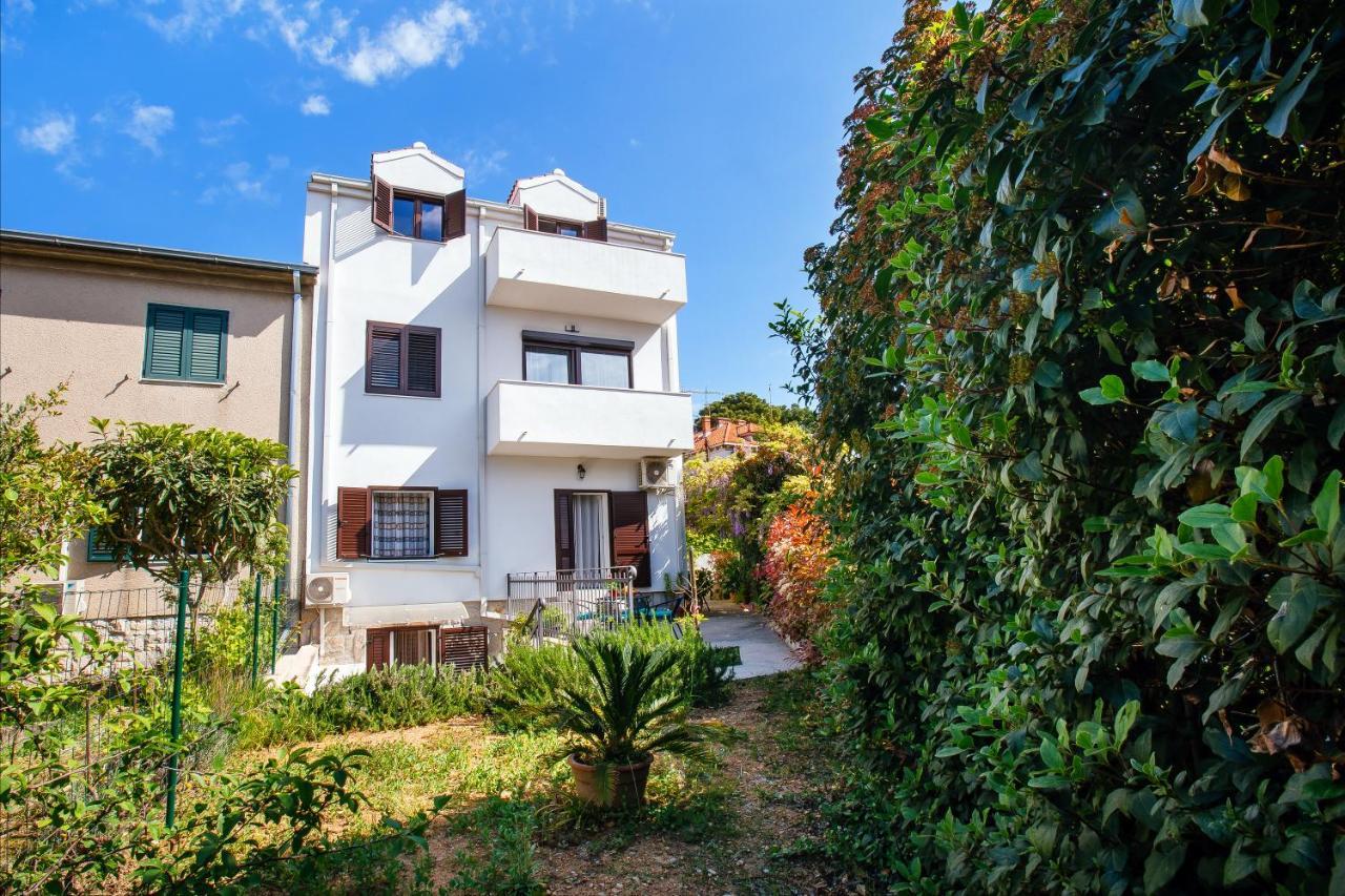 Apartment Nives In The City Center - Free Parking Split Exterior foto
