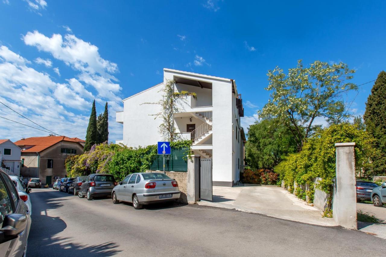 Apartment Nives In The City Center - Free Parking Split Exterior foto