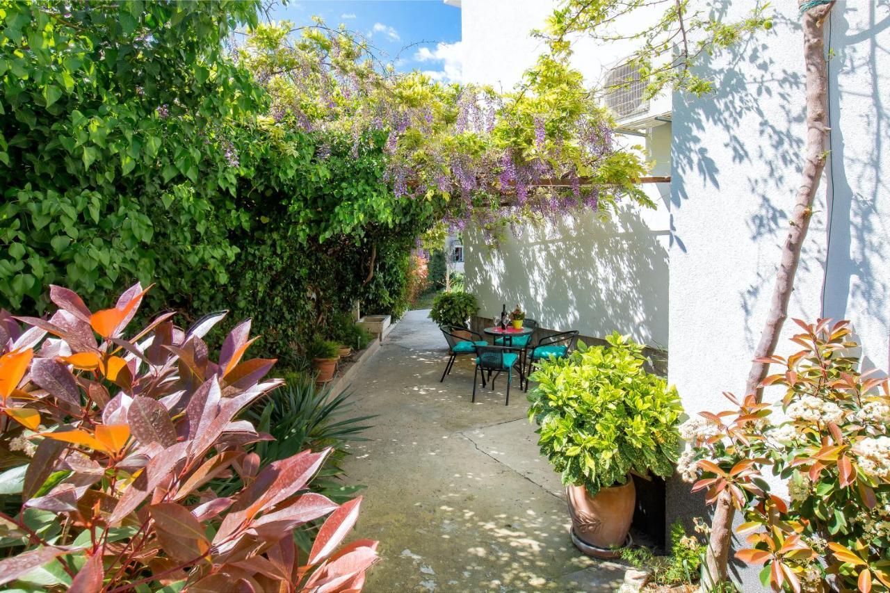 Apartment Nives In The City Center - Free Parking Split Exterior foto
