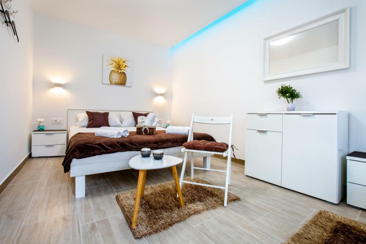 Apartment Nives In The City Center - Free Parking Split Exterior foto