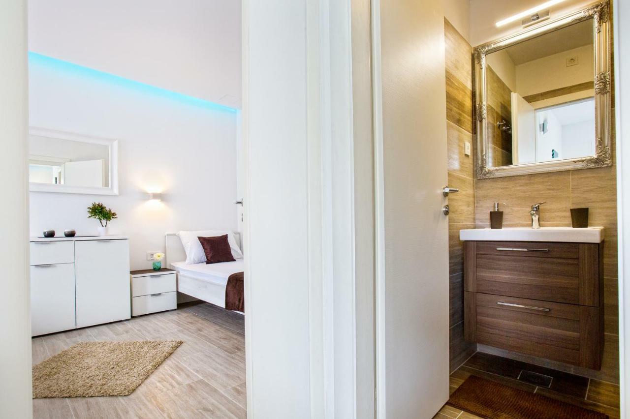 Apartment Nives In The City Center - Free Parking Split Exterior foto
