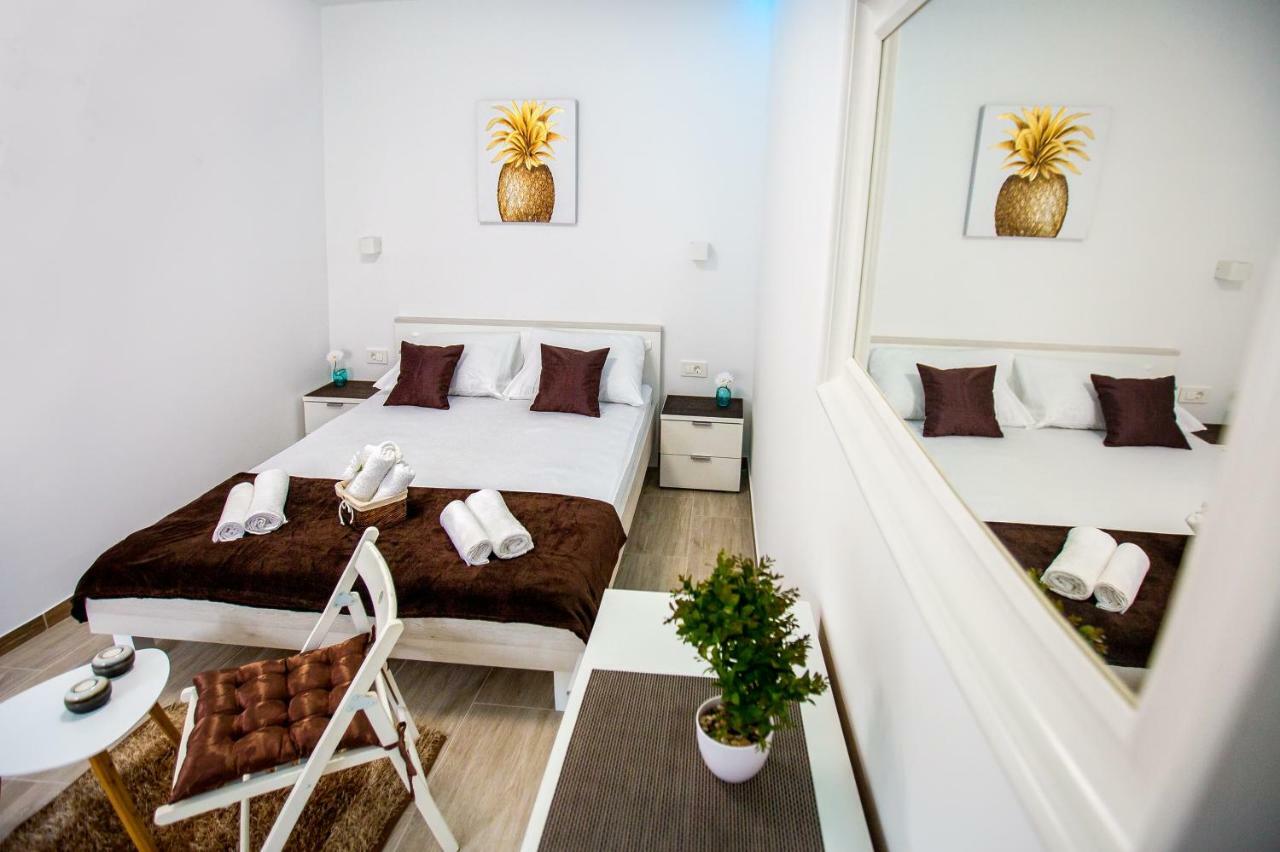 Apartment Nives In The City Center - Free Parking Split Exterior foto