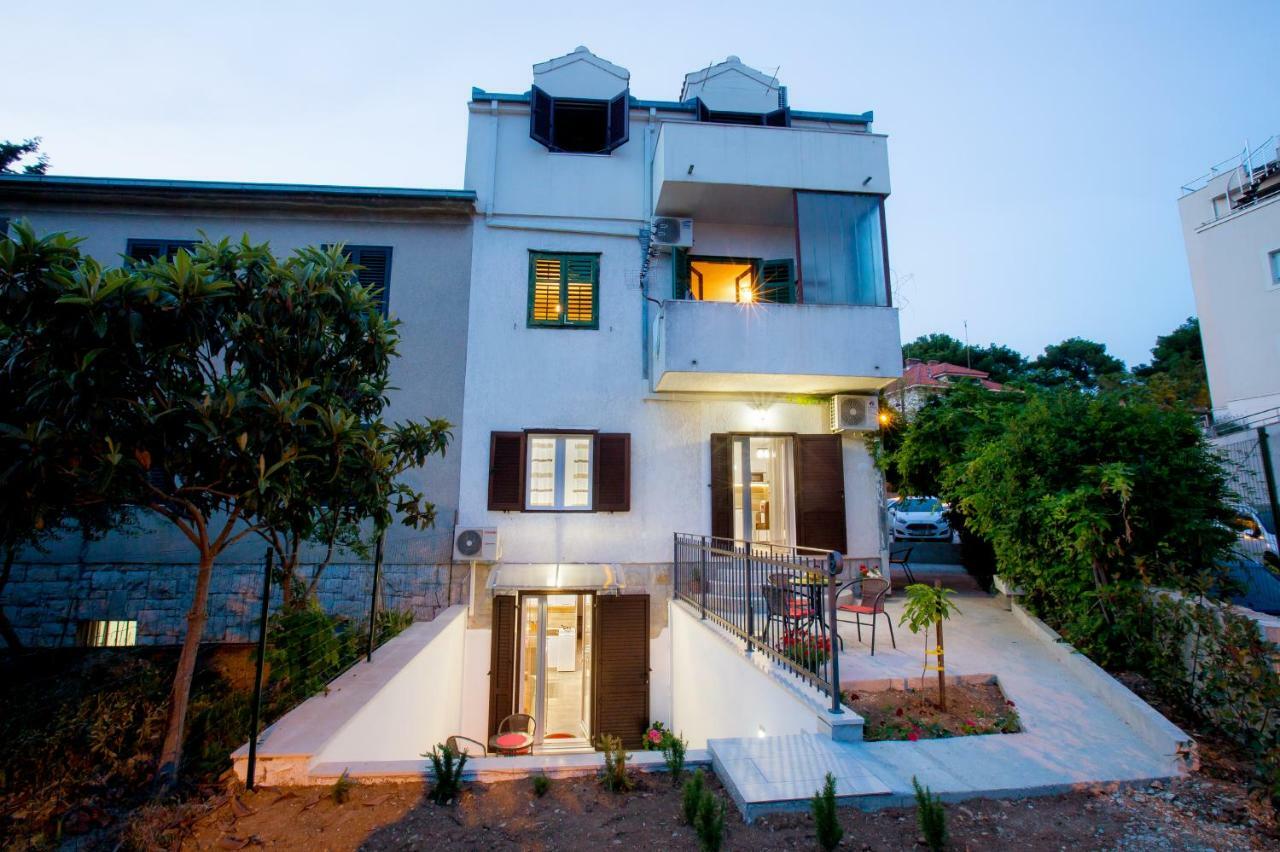 Apartment Nives In The City Center - Free Parking Split Exterior foto