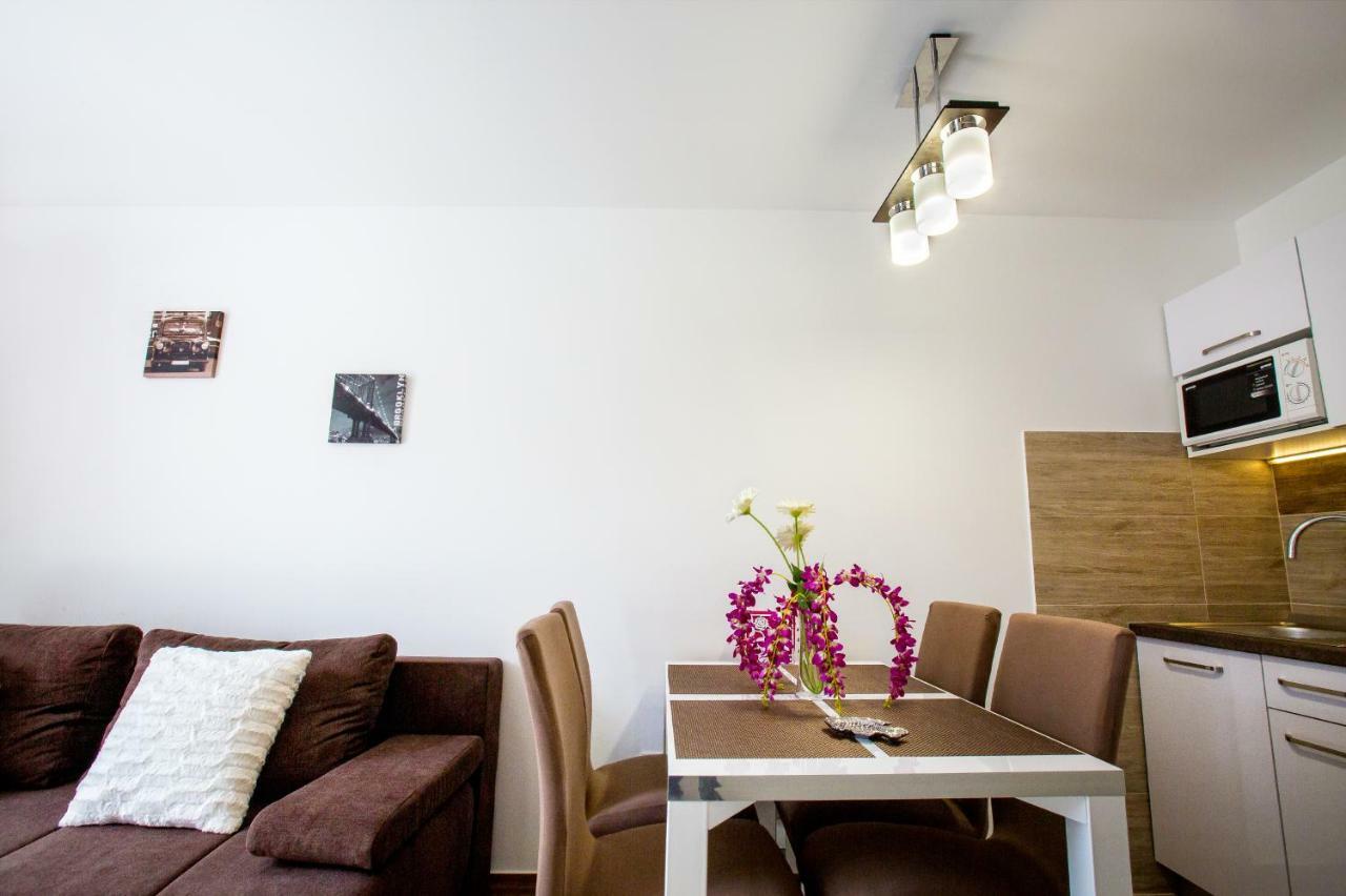 Apartment Nives In The City Center - Free Parking Split Exterior foto